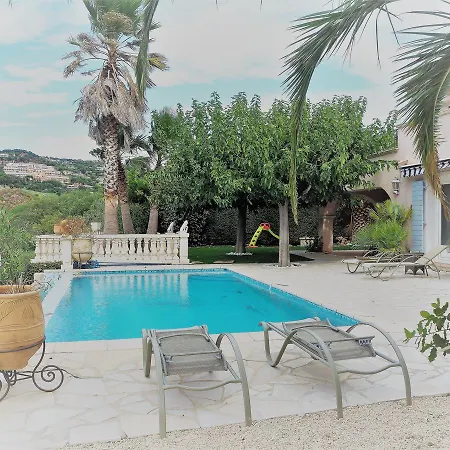 Felibre Villa *